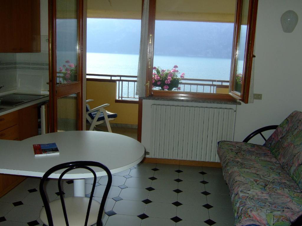 Residence San Vito Brenzone sul Garda Quarto foto
